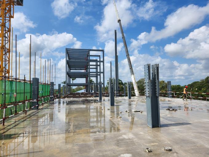 Leichtgewichtsmoduläres Metallgebäude Portalrahmen Vorgefertigte einfache Montage 12