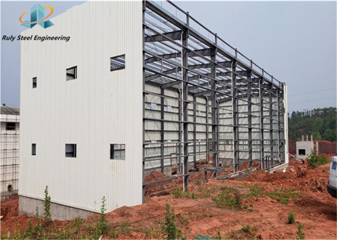 4000 Quadratmeter Stahlkonstruktionsgebäude Lagerhaus mit Isolierplatte aus EPS/Felsenwolle/PU/Glasfaser Sandwich Panel 0